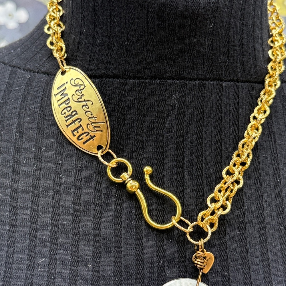 👑Adorned Crown Jewelry assemblage rusty heart good intentions stmnt necklace - Picture 3 of 11